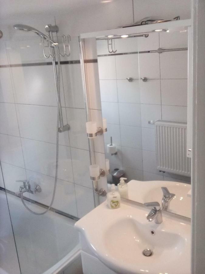 3Zi Ferienwohnung In Kirchhain Nahe Marburg Und Stadtallendorf Exterior photo